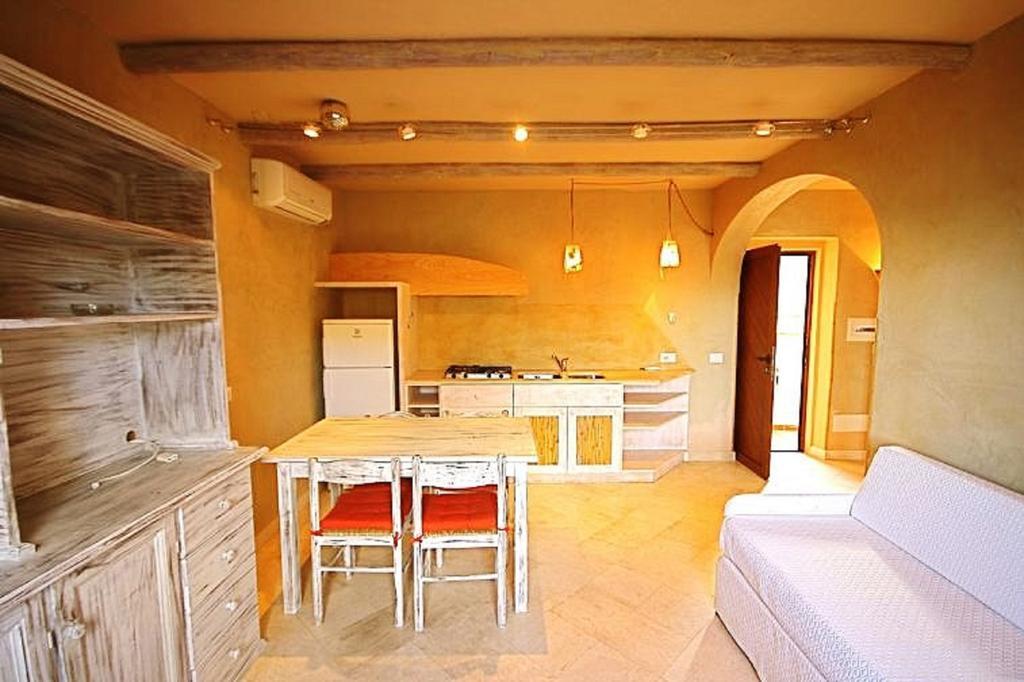 Apartment Dany's In Baia De Bahas Marinella (Sardinia)